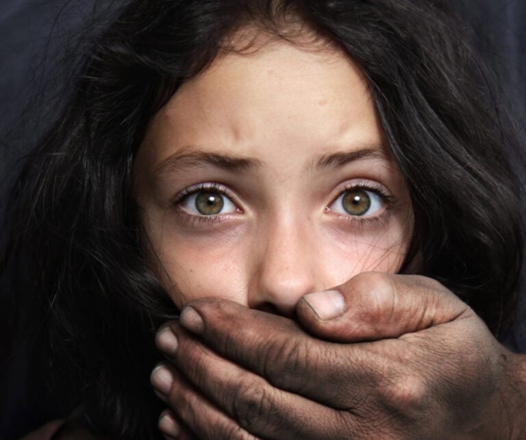 22 Signs of Emotional Abuse You Should Never Excuse Again