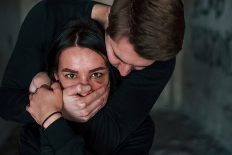 Emotional Abuse in Relationships: Signs, Effects, and How to Leave Safely